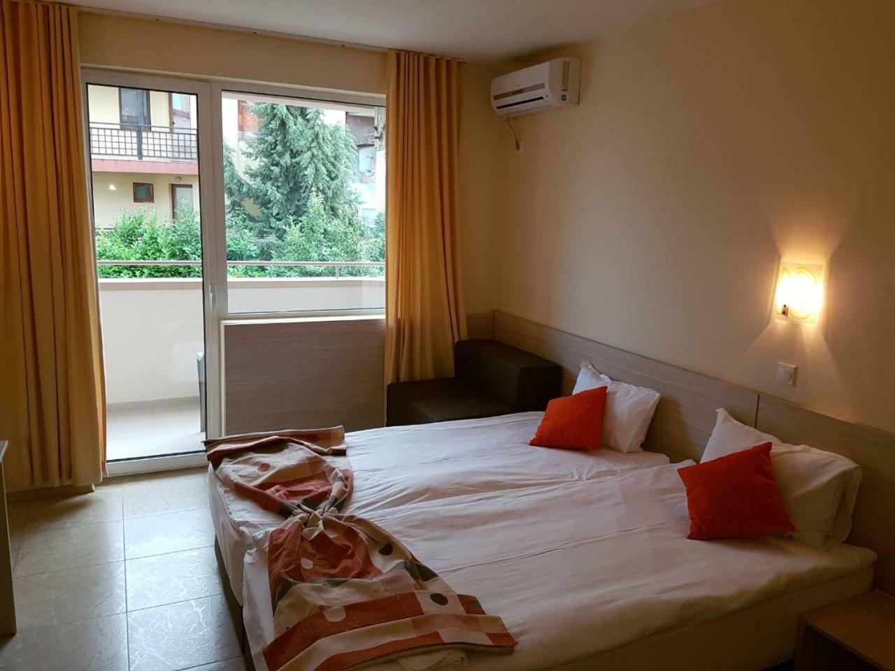 רבדה Aparthotel Lucky Family מראה חיצוני תמונה