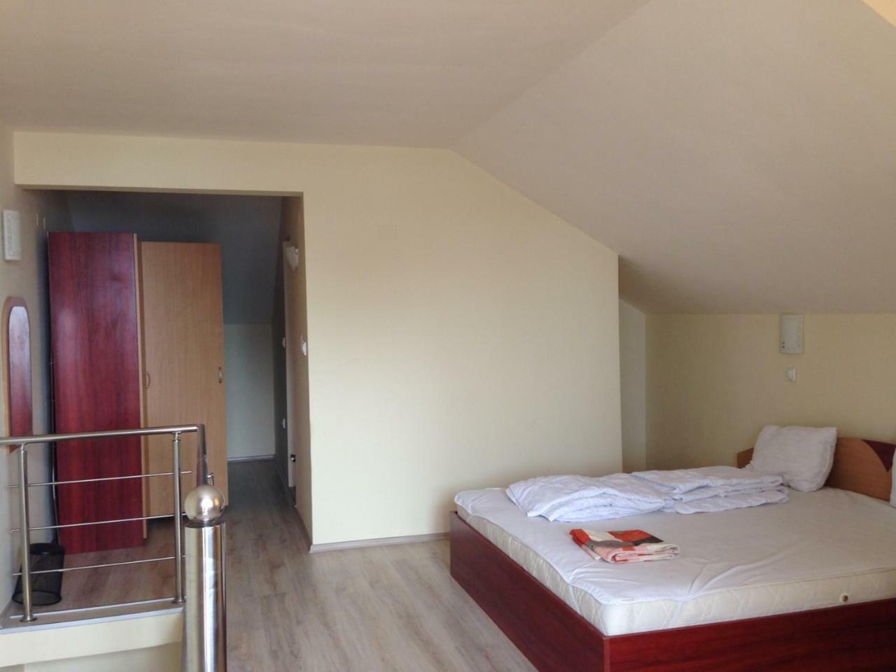 רבדה Aparthotel Lucky Family מראה חיצוני תמונה