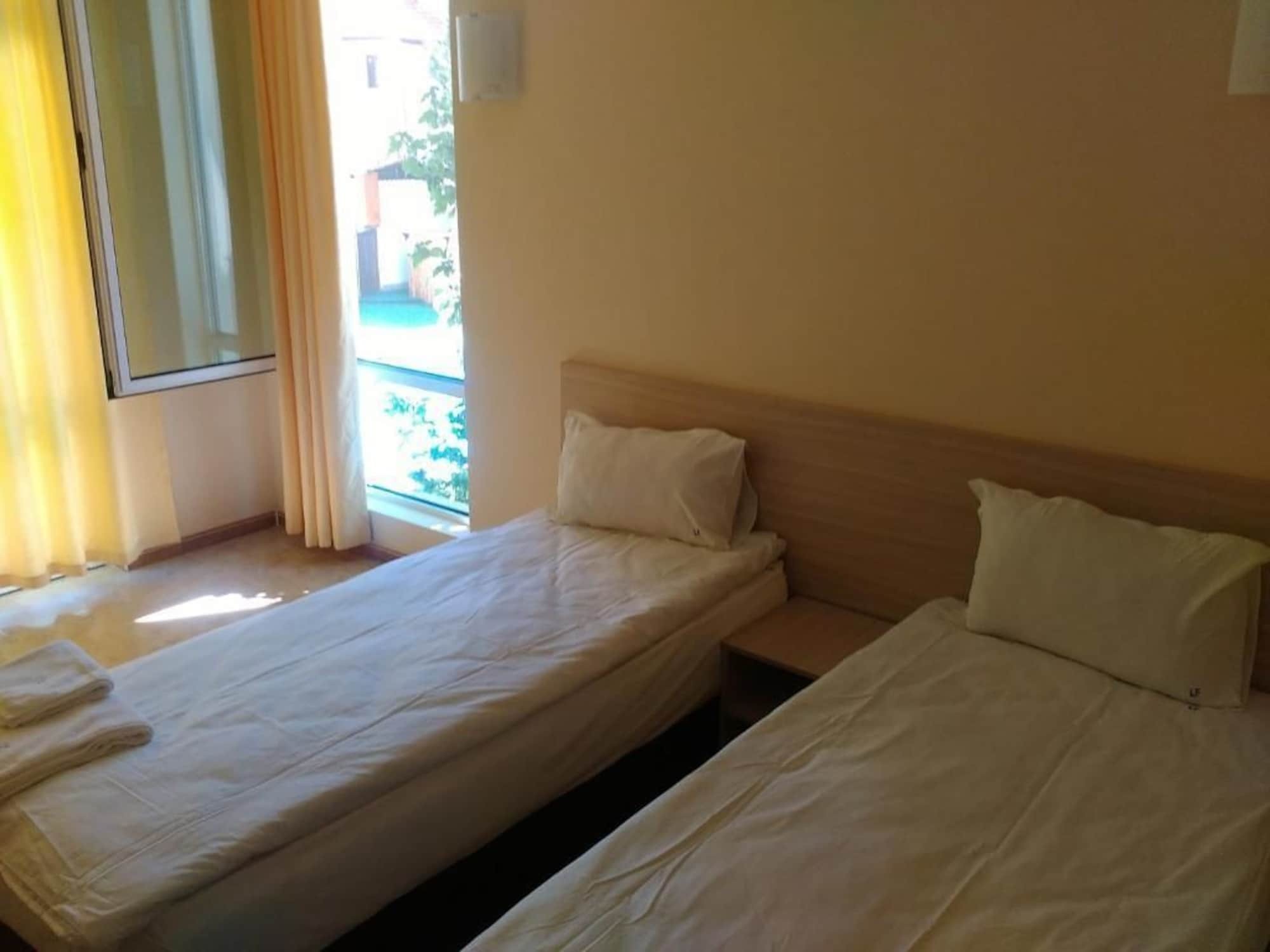 רבדה Aparthotel Lucky Family מראה חיצוני תמונה